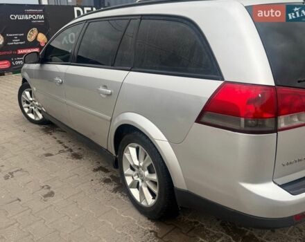 Серый Опель Вектра, объемом двигателя 1.91 л и пробегом 317 тыс. км за 5000 $, фото 3 на Automoto.ua