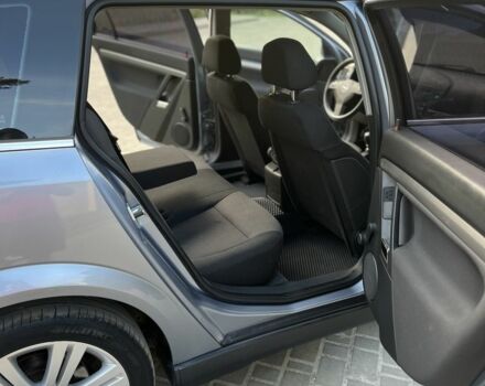 Серый Опель Вектра, объемом двигателя 1.9 л и пробегом 228 тыс. км за 5450 $, фото 13 на Automoto.ua