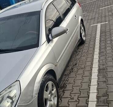 Серый Опель Вектра, объемом двигателя 1.8 л и пробегом 270 тыс. км за 4300 $, фото 2 на Automoto.ua