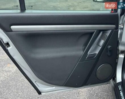 Серый Опель Вектра, объемом двигателя 1.9 л и пробегом 294 тыс. км за 5490 $, фото 16 на Automoto.ua