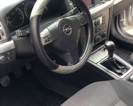 Серый Опель Вектра, объемом двигателя 1.9 л и пробегом 298 тыс. км за 2850 $, фото 15 на Automoto.ua