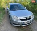 Сірий Опель Вектра, об'ємом двигуна 1.91 л та пробігом 360 тис. км за 4000 $, фото 1 на Automoto.ua