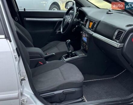 Серый Опель Вектра, объемом двигателя 1.9 л и пробегом 294 тыс. км за 5490 $, фото 21 на Automoto.ua