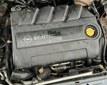 Сірий Опель Вектра, об'ємом двигуна 1.9 л та пробігом 300 тис. км за 2000 $, фото 7 на Automoto.ua