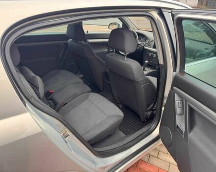 Сірий Опель Вектра, об'ємом двигуна 2.2 л та пробігом 259 тис. км за 4999 $, фото 11 на Automoto.ua