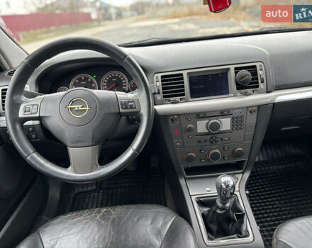 Серый Опель Вектра, объемом двигателя 1.9 л и пробегом 300 тыс. км за 2300 $, фото 9 на Automoto.ua