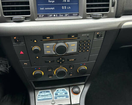 Сірий Опель Вектра, об'ємом двигуна 1.91 л та пробігом 264 тис. км за 3950 $, фото 15 на Automoto.ua