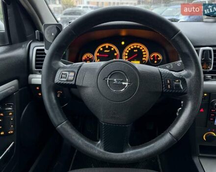 Серый Опель Вектра, объемом двигателя 1.9 л и пробегом 294 тыс. км за 5490 $, фото 24 на Automoto.ua