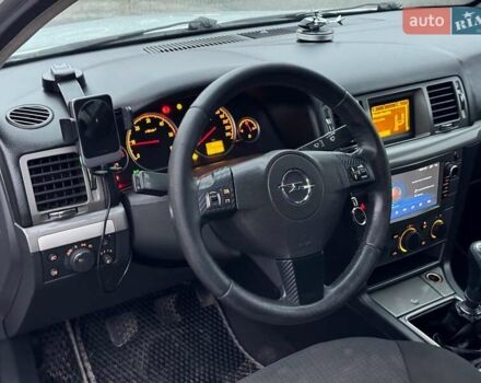 Серый Опель Вектра, объемом двигателя 1.9 л и пробегом 294 тыс. км за 5490 $, фото 15 на Automoto.ua