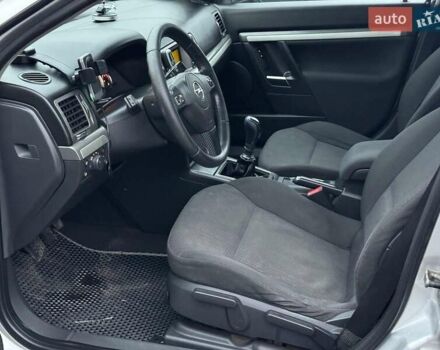 Серый Опель Вектра, объемом двигателя 1.9 л и пробегом 294 тыс. км за 5490 $, фото 13 на Automoto.ua