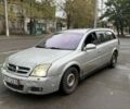 Серый Опель Вектра, объемом двигателя 0 л и пробегом 200 тыс. км за 2000 $, фото 1 на Automoto.ua