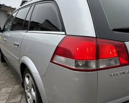 Серый Опель Вектра, объемом двигателя 1.9 л и пробегом 244 тыс. км за 5400 $, фото 7 на Automoto.ua
