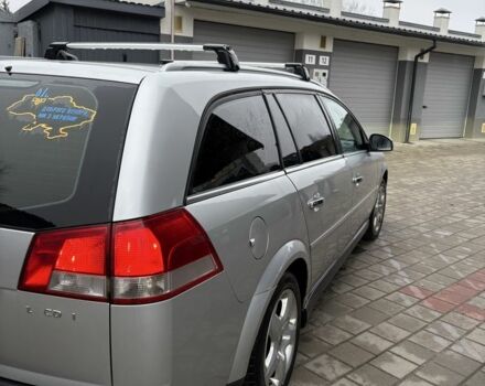 Серый Опель Вектра, объемом двигателя 1.9 л и пробегом 244 тыс. км за 5400 $, фото 4 на Automoto.ua