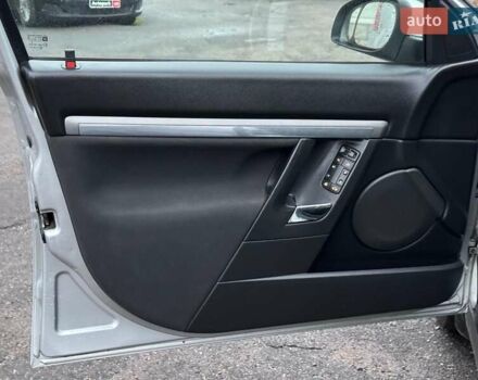 Серый Опель Вектра, объемом двигателя 1.9 л и пробегом 294 тыс. км за 5490 $, фото 9 на Automoto.ua