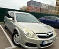 Серый Опель Вектра, объемом двигателя 1.9 л и пробегом 288 тыс. км за 5300 $, фото 13 на Automoto.ua