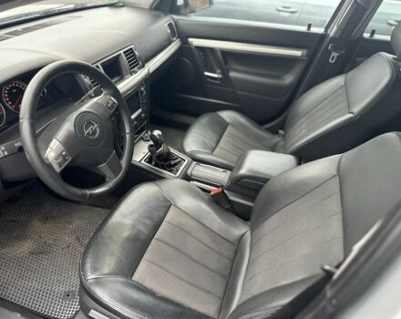 Сірий Опель Вектра, об'ємом двигуна 1.8 л та пробігом 250 тис. км за 4700 $, фото 3 на Automoto.ua