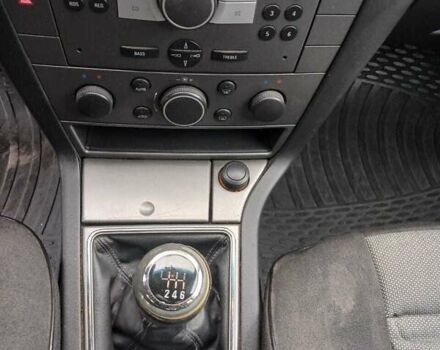 Опель Вектра 2007 в Попольне на Automoto.ua Серый Опель Вектра, объемом двигателя 1.9 л и пробегом 228 тыс. км за 5500 $, фото 5 на Automoto.ua