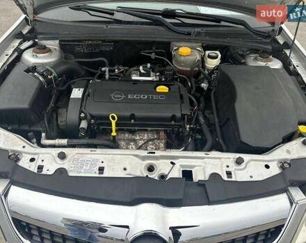 Серый Опель Вектра, объемом двигателя 1.8 л и пробегом 216 тыс. км за 5350 $, фото 13 на Automoto.ua