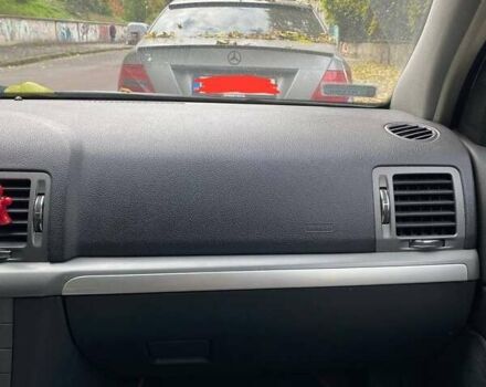 Опель Вектра 2007 в Львове на Automoto.ua Серый Опель Вектра, объемом двигателя 1.8 л и пробегом 225 тыс. км за 3000 $, фото 22 на Automoto.ua