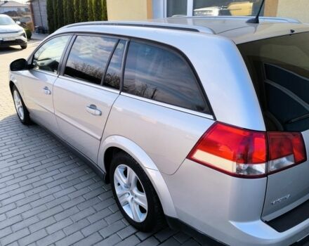 Серый Опель Вектра, объемом двигателя 1.9 л и пробегом 236 тыс. км за 6800 $, фото 2 на Automoto.ua