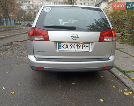 Серый Опель Вектра, объемом двигателя 1.9 л и пробегом 319 тыс. км за 4500 $, фото 23 на Automoto.ua