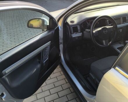 Серый Опель Вектра, объемом двигателя 1.9 л и пробегом 236 тыс. км за 6800 $, фото 4 на Automoto.ua