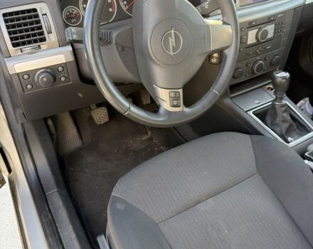 Сірий Опель Вектра, об'ємом двигуна 1.9 л та пробігом 242 тис. км за 2900 $, фото 5 на Automoto.ua