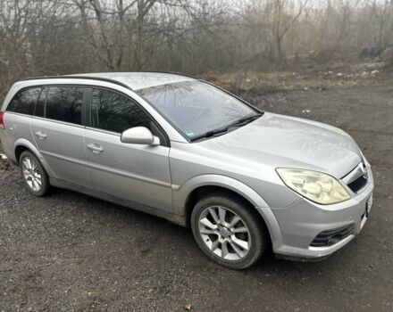 Сірий Опель Вектра, об'ємом двигуна 1.8 л та пробігом 250 тис. км за 4700 $, фото 1 на Automoto.ua