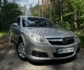 Серый Опель Вектра, объемом двигателя 1.9 л и пробегом 350 тыс. км за 4700 $, фото 1 на Automoto.ua