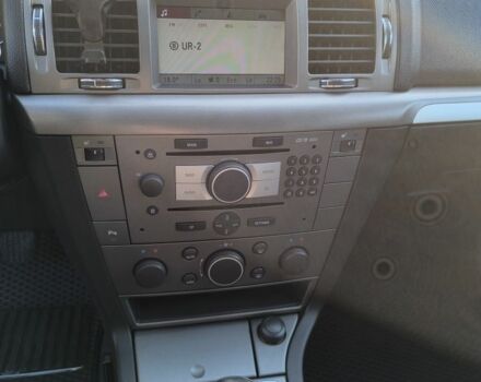 Серый Опель Вектра, объемом двигателя 1.9 л и пробегом 236 тыс. км за 6800 $, фото 10 на Automoto.ua