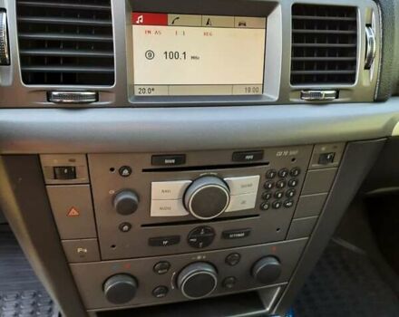 Серый Опель Вектра, объемом двигателя 1.9 л и пробегом 212 тыс. км за 7200 $, фото 16 на Automoto.ua