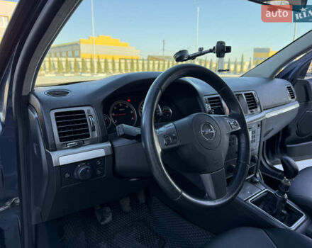 Сірий Опель Вектра, об'ємом двигуна 1.9 л та пробігом 336 тис. км за 4500 $, фото 19 на Automoto.ua