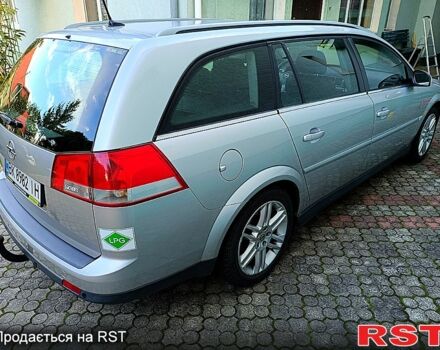 Серый Опель Вектра, объемом двигателя 1.8 л и пробегом 238 тыс. км за 5400 $, фото 4 на Automoto.ua