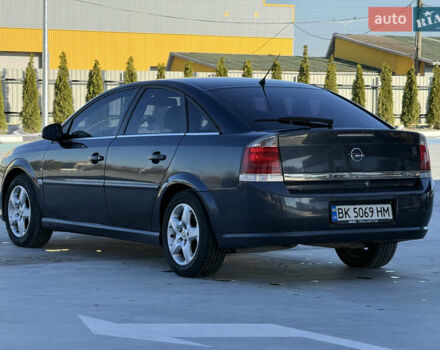 Сірий Опель Вектра, об'ємом двигуна 1.9 л та пробігом 336 тис. км за 4500 $, фото 6 на Automoto.ua