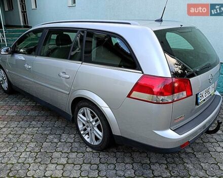 Серый Опель Вектра, объемом двигателя 1.8 л и пробегом 238 тыс. км за 5400 $, фото 4 на Automoto.ua