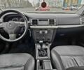 Сірий Опель Вектра, об'ємом двигуна 1.8 л та пробігом 211 тис. км за 571239 $, фото 5 на Automoto.ua