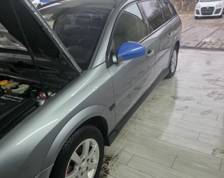 Серый Опель Вектра, объемом двигателя 1.9 л и пробегом 400 тыс. км за 3148 $, фото 2 на Automoto.ua