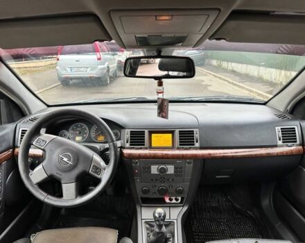 Серый Опель Вектра, объемом двигателя 1.9 л и пробегом 317 тыс. км за 1700 $, фото 7 на Automoto.ua