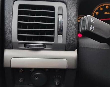 Серый Опель Вектра, объемом двигателя 1.8 л и пробегом 292 тыс. км за 6800 $, фото 20 на Automoto.ua