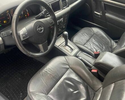 Сірий Опель Вектра, об'ємом двигуна 1.9 л та пробігом 360 тис. км за 2450 $, фото 4 на Automoto.ua