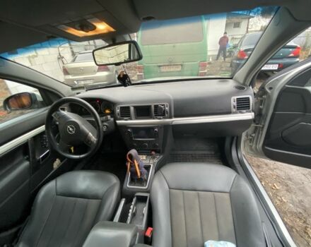 Серый Опель Вектра, объемом двигателя 1.9 л и пробегом 330 тыс. км за 5000 $, фото 7 на Automoto.ua