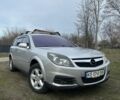 Серый Опель Вектра, объемом двигателя 1.9 л и пробегом 290 тыс. км за 5000 $, фото 1 на Automoto.ua