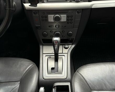 Сірий Опель Вектра, об'ємом двигуна 2.2 л та пробігом 270 тис. км за 5300 $, фото 7 на Automoto.ua