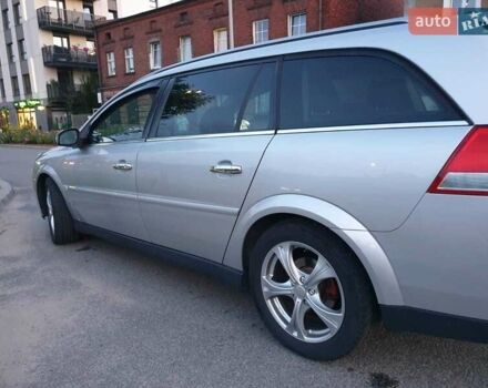 Сірий Опель Вектра, об'ємом двигуна 1.91 л та пробігом 287 тис. км за 5900 $, фото 6 на Automoto.ua