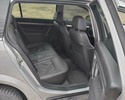 Серый Опель Вектра, объемом двигателя 1.9 л и пробегом 301 тыс. км за 6700 $, фото 5 на Automoto.ua