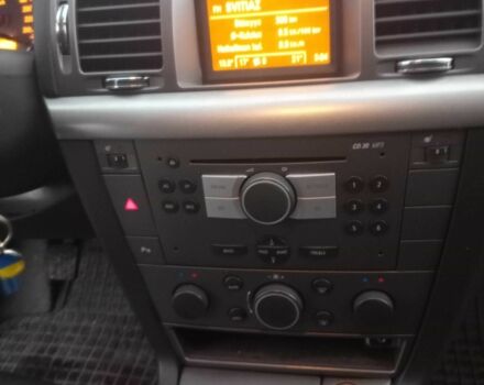 Сірий Опель Вектра, об'ємом двигуна 1.9 л та пробігом 310 тис. км за 5200 $, фото 4 на Automoto.ua