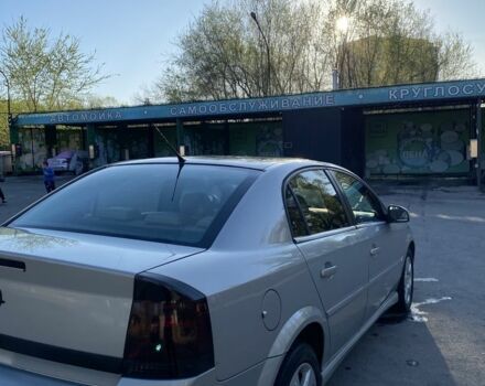 Серый Опель Вектра, объемом двигателя 2.2 л и пробегом 1000 тыс. км за 5300 $, фото 1 на Automoto.ua