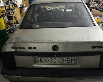 Сірий Опель Вектра, об'ємом двигуна 1.81 л та пробігом 440 тис. км за 650 $, фото 1 на Automoto.ua