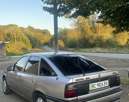 Сірий Опель Вектра, об'ємом двигуна 2 л та пробігом 330 тис. км за 1600 $, фото 3 на Automoto.ua