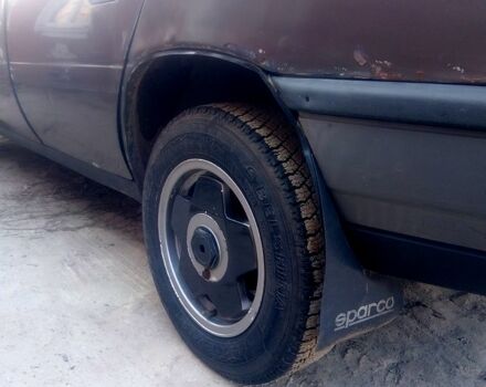 Серый Опель Вектра, объемом двигателя 1.6 л и пробегом 0 тыс. км за 1150 $, фото 2 на Automoto.ua